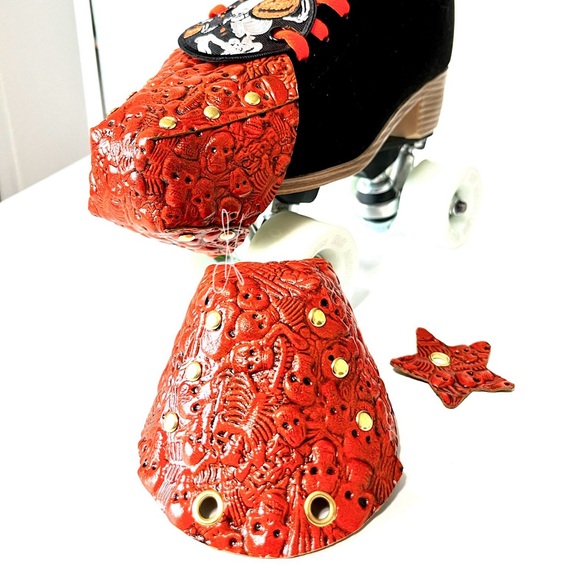 Neon Skeleton toe guards for Roller skates - Picture 12 of 15